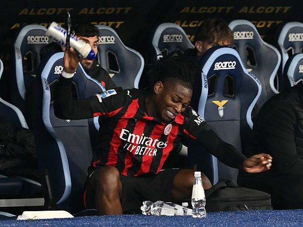 开云-安布罗西尼批评莱奥场上表现，34分钟仅触球4次|AC米兰|拉斐尔·莱奥|拉斐尔-达-席尔瓦|名宿|莱奥-席尔瓦_新浪体育_新浪新闻